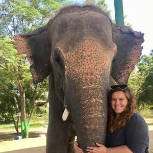 Meet your Posher, Stephanie